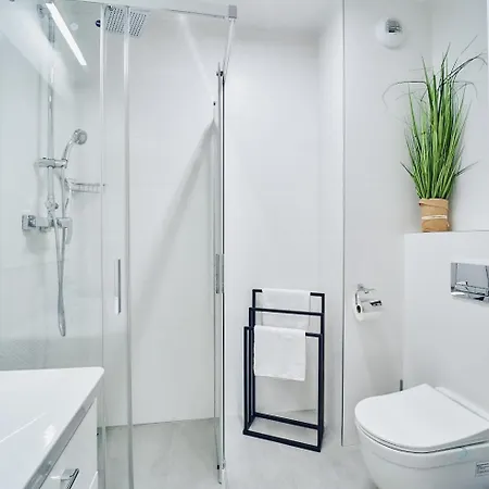 Laguna 23 Przytulny Z Klimatyzacja Appartement *